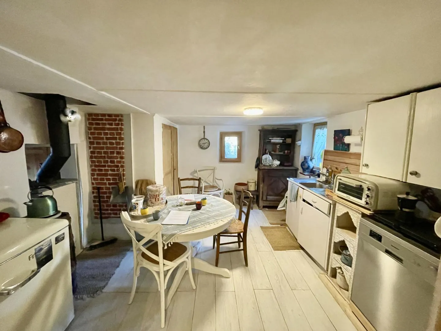 Charmante renovierte Penthouse-Wohnung mit Garten - Foto 5 von 10