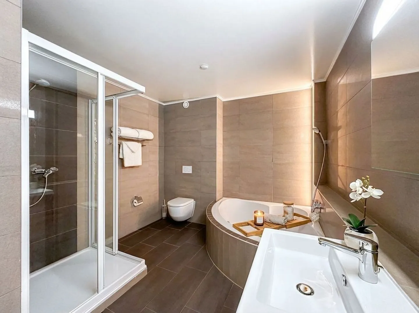 Belmont-sur-Lausanne - Magnifica casa familiare su tre livelli - Foto 10 di 12