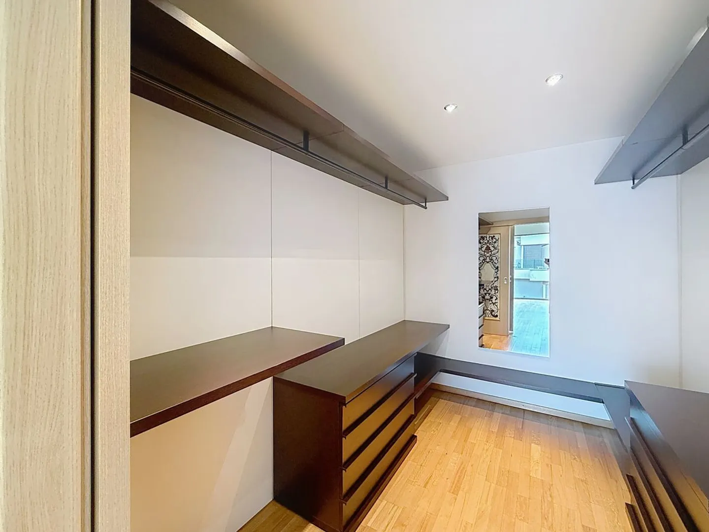 Montreux - Elegante appartamento di 5.5 locali con vista lago, terrazza e area benessere - Foto 10 di 13