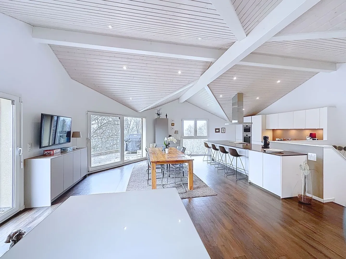 Belmont-sur-Lausanne - Magnifica casa familiare su tre livelli - Foto 2 di 12