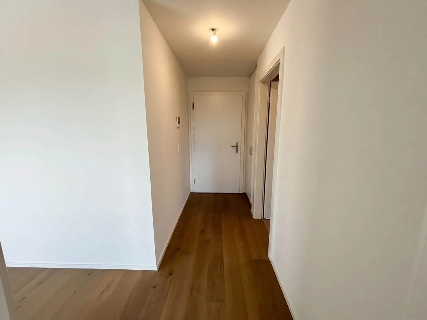 Appartement lumineux avec balcon - Photo 9 sur 10
