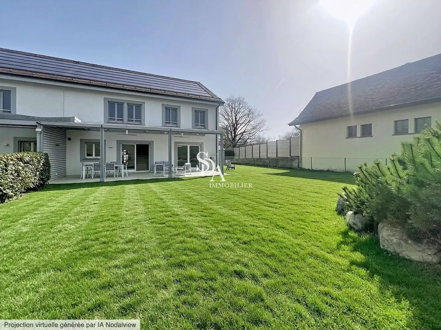 Magnificent and large semi-detached house - Photo 1 of 13
