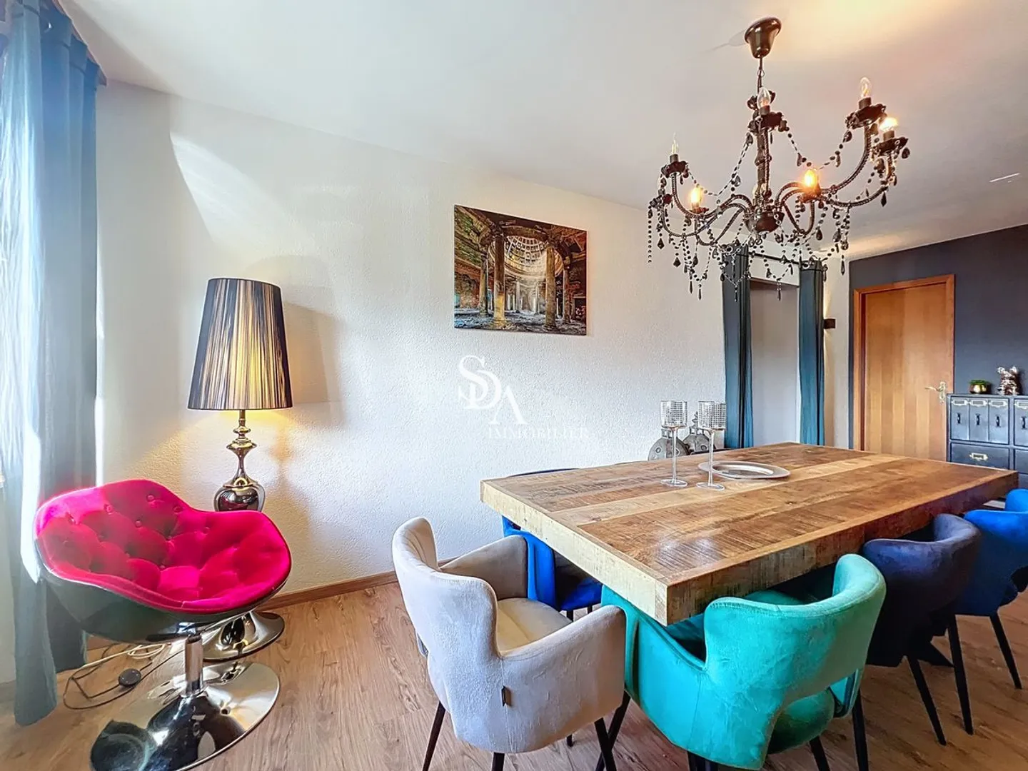 Sublime and spacious duplex - Photo 8 of 13