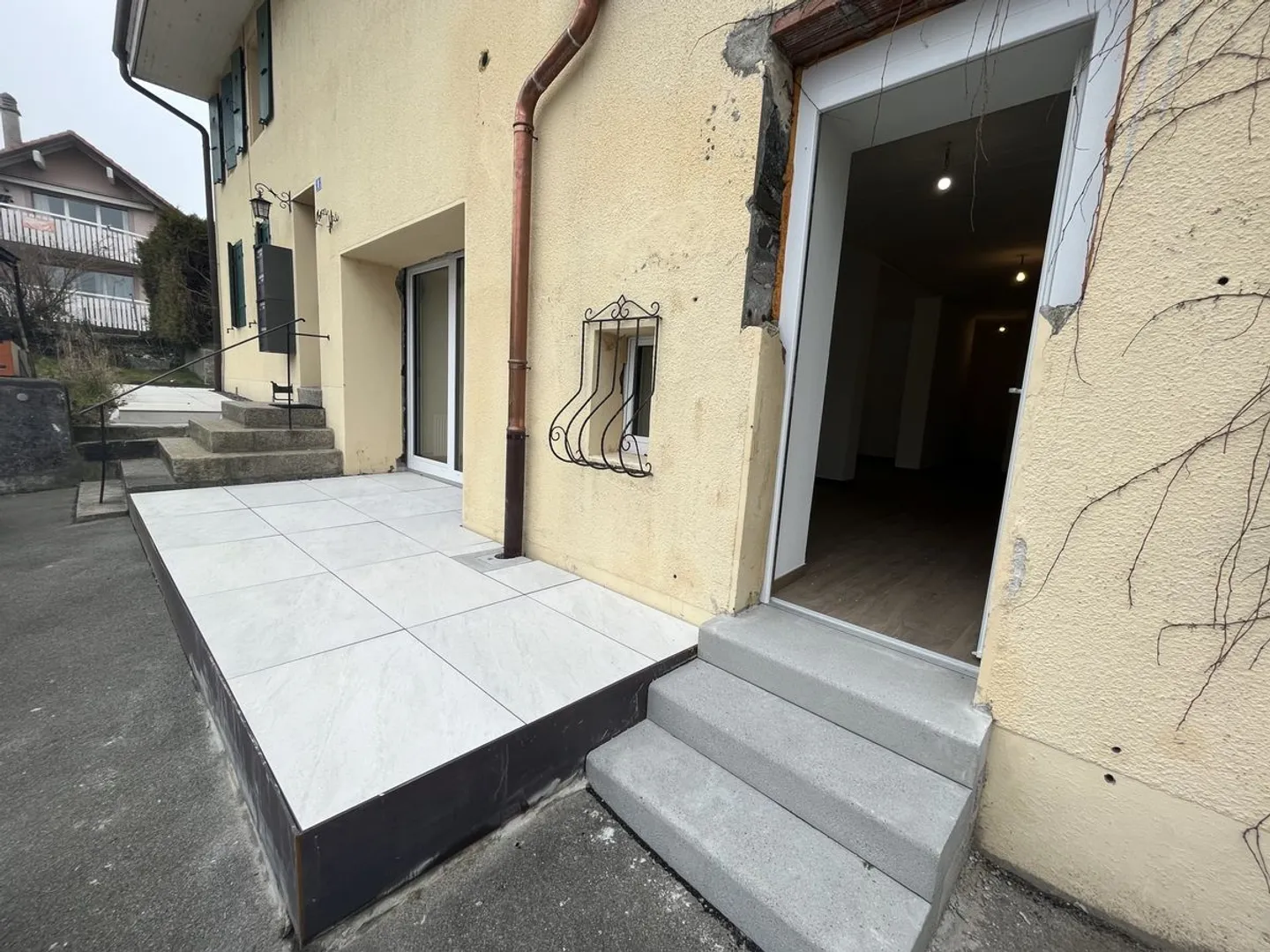 Edificio residenziale con 4 appartamenti a Crissier - Foto 10 di 11