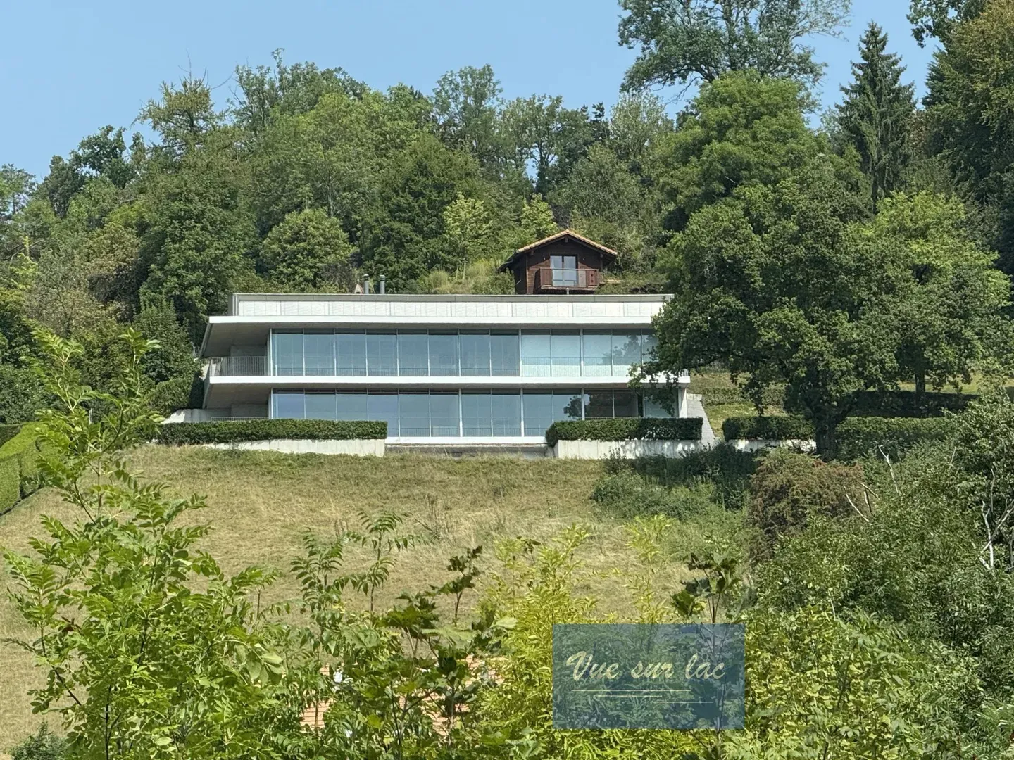 Appartamento spazioso in villa d'architetto, vista mozzafiato! - Foto 3 di 13