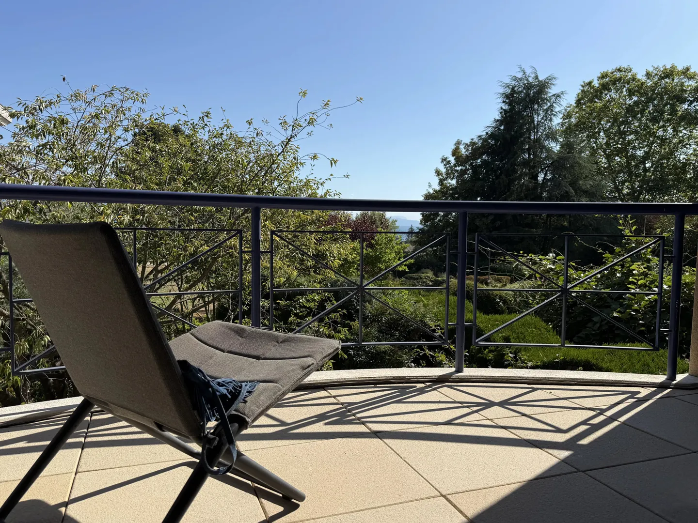 Appartement de Luxe à St-Sulpice - Photo 11 sur 13