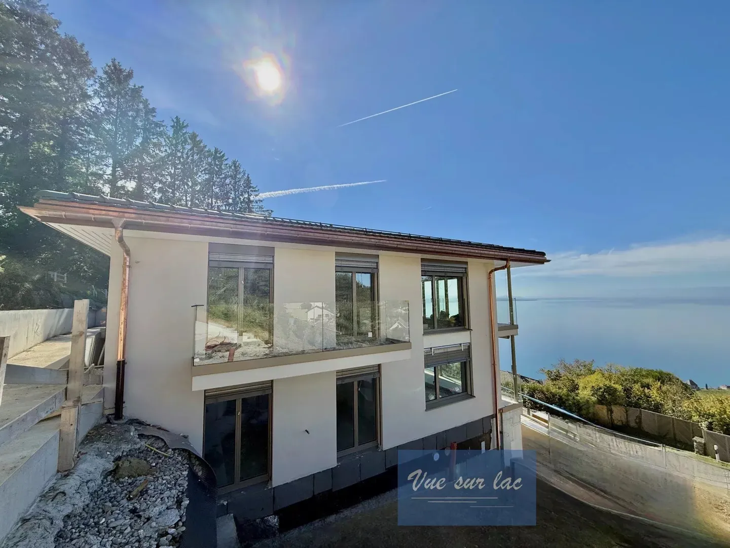 New apartments, panoramic view of the lake! - Photo 11 of 13