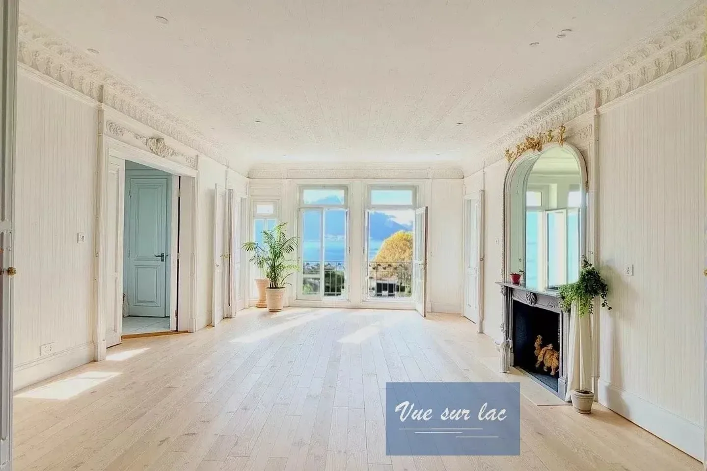 Sublime renovierte Wohnung, Charme, Komfort, nur wenige Schritte vom See entfernt! - Foto 1 von 13