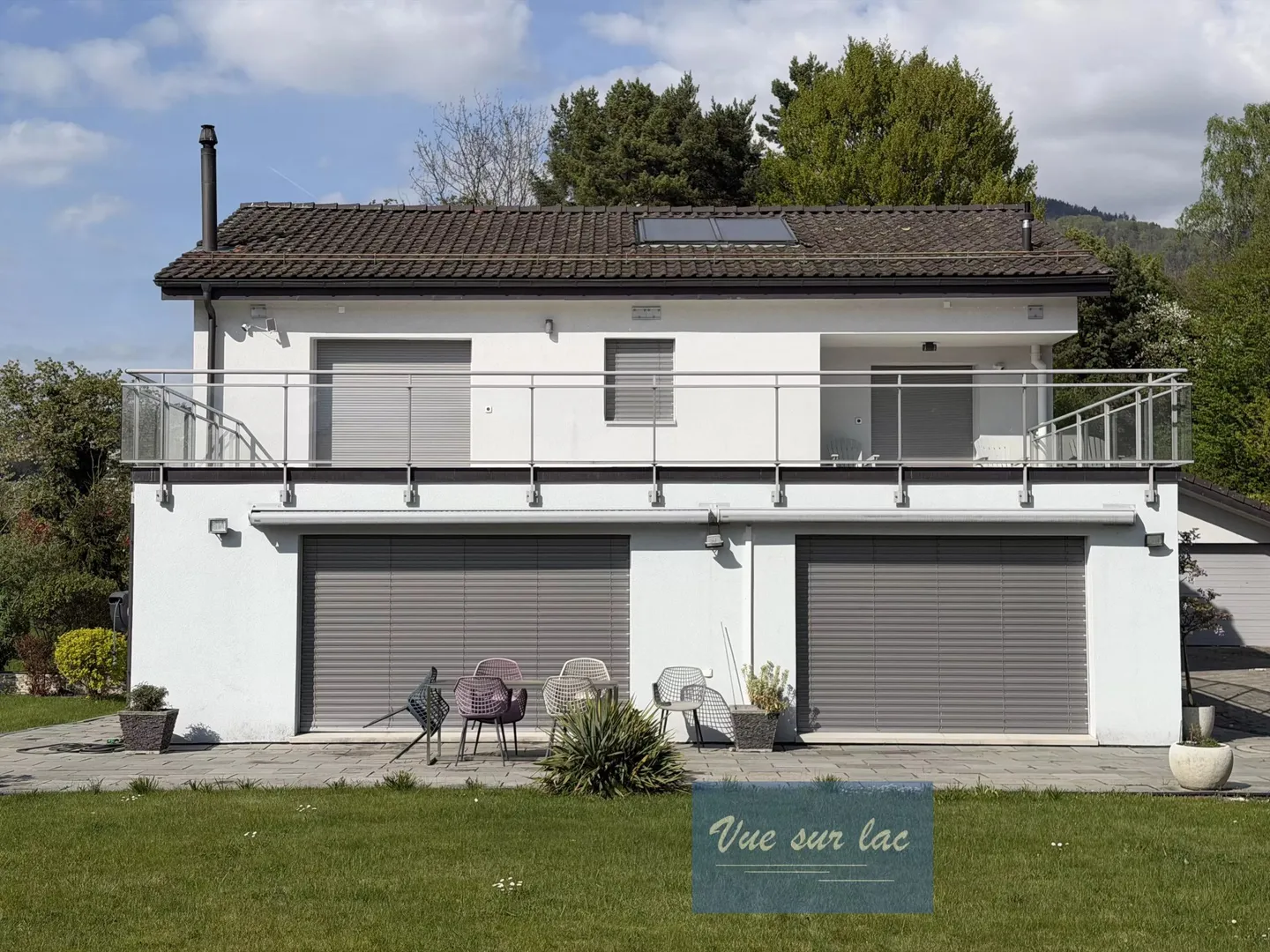 Zeitgenössische Einzelvilla auf schönem und großem Grundstück - Foto 6 von 13