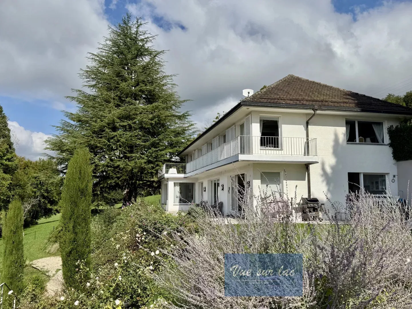 Villa panoramique avec piscine et pool house, grand terrain - Foto 5 di 13