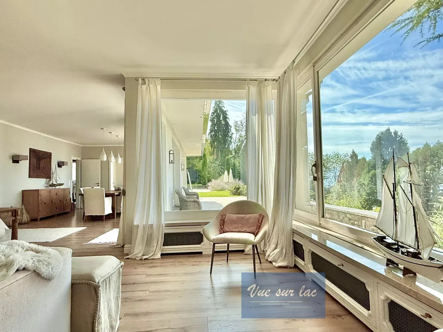 Villa panoramique avec piscine et pool house, grand terrain - Foto 11 di 13