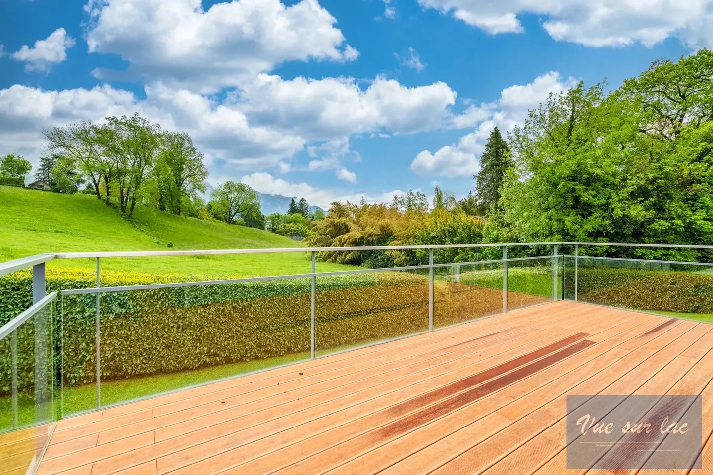 Villa contemporanea, bella parcella tranquilla e senza affacci - Foto 2 di 13