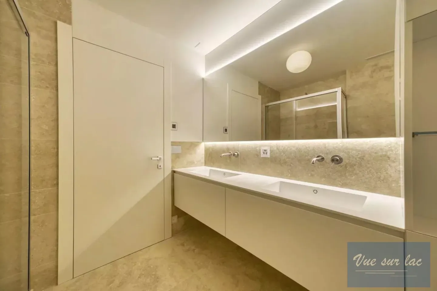 Nuova casa con 4 camere da letto, vista panoramica senza disturbi! - Foto 12 di 12