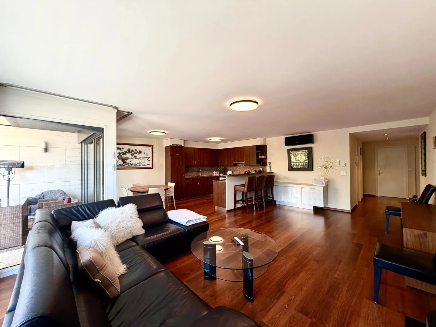 Apartment with lake view - Sale to foreigners allowed - Photo 6 of 11