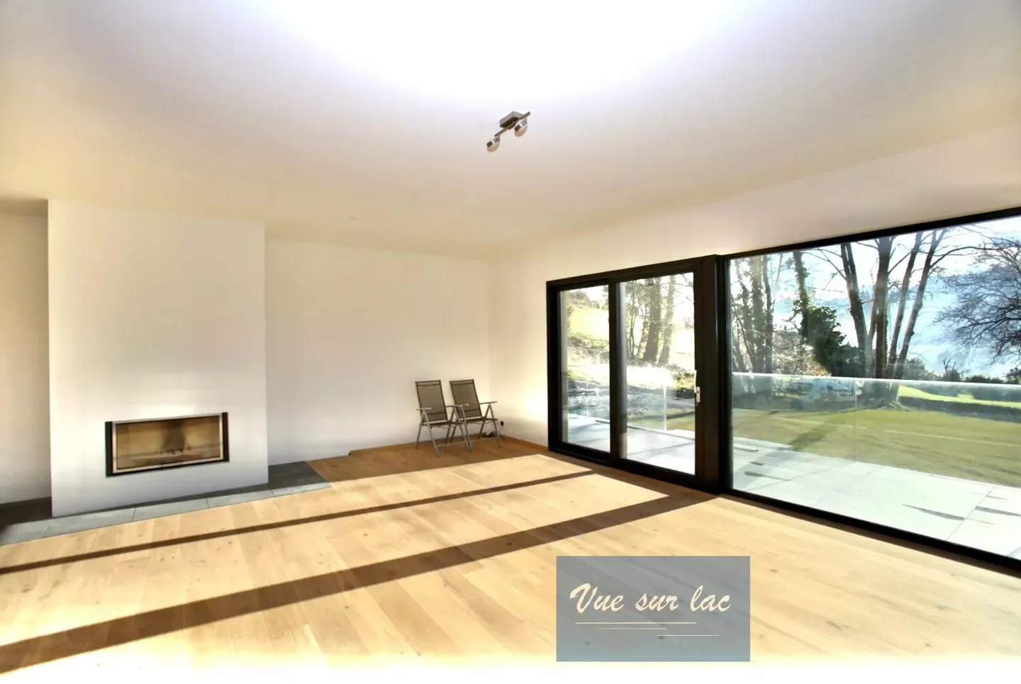 Außergewöhnliche moderne Villa mit Panoramablick. - Foto 5 von 13