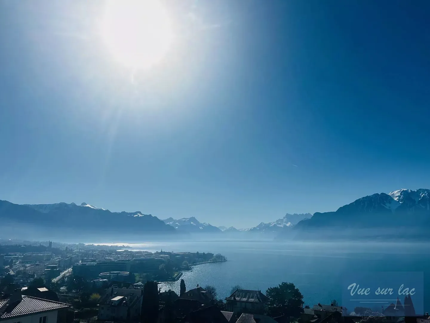 Appartamento di lusso con vista mozzafiato sul lago - Foto 1 di 13