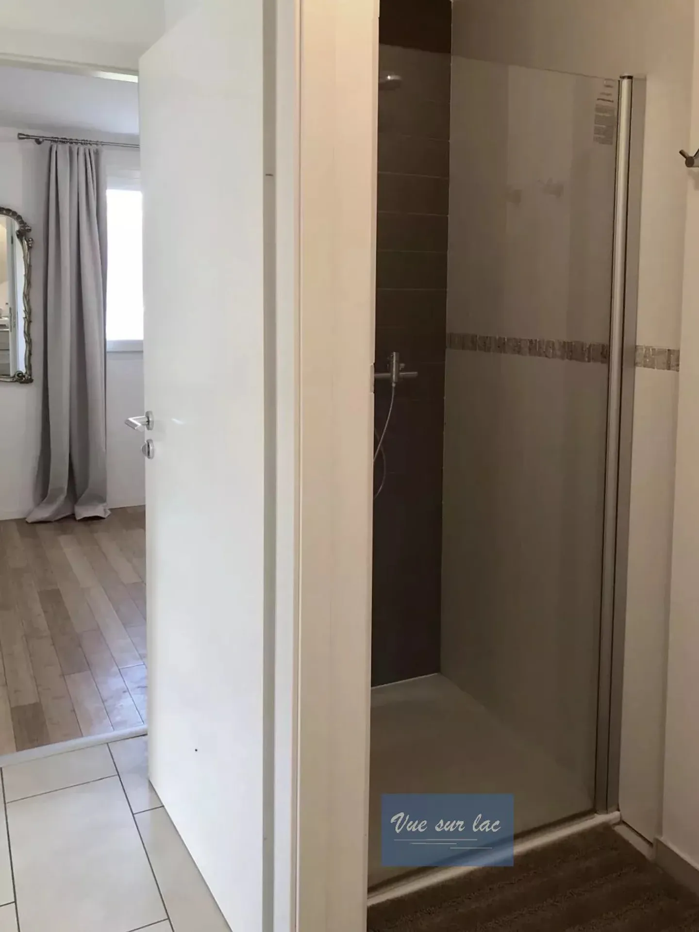 Appartamento arredato a Saint-Légier-La Chiésaz - Foto 12 di 13
