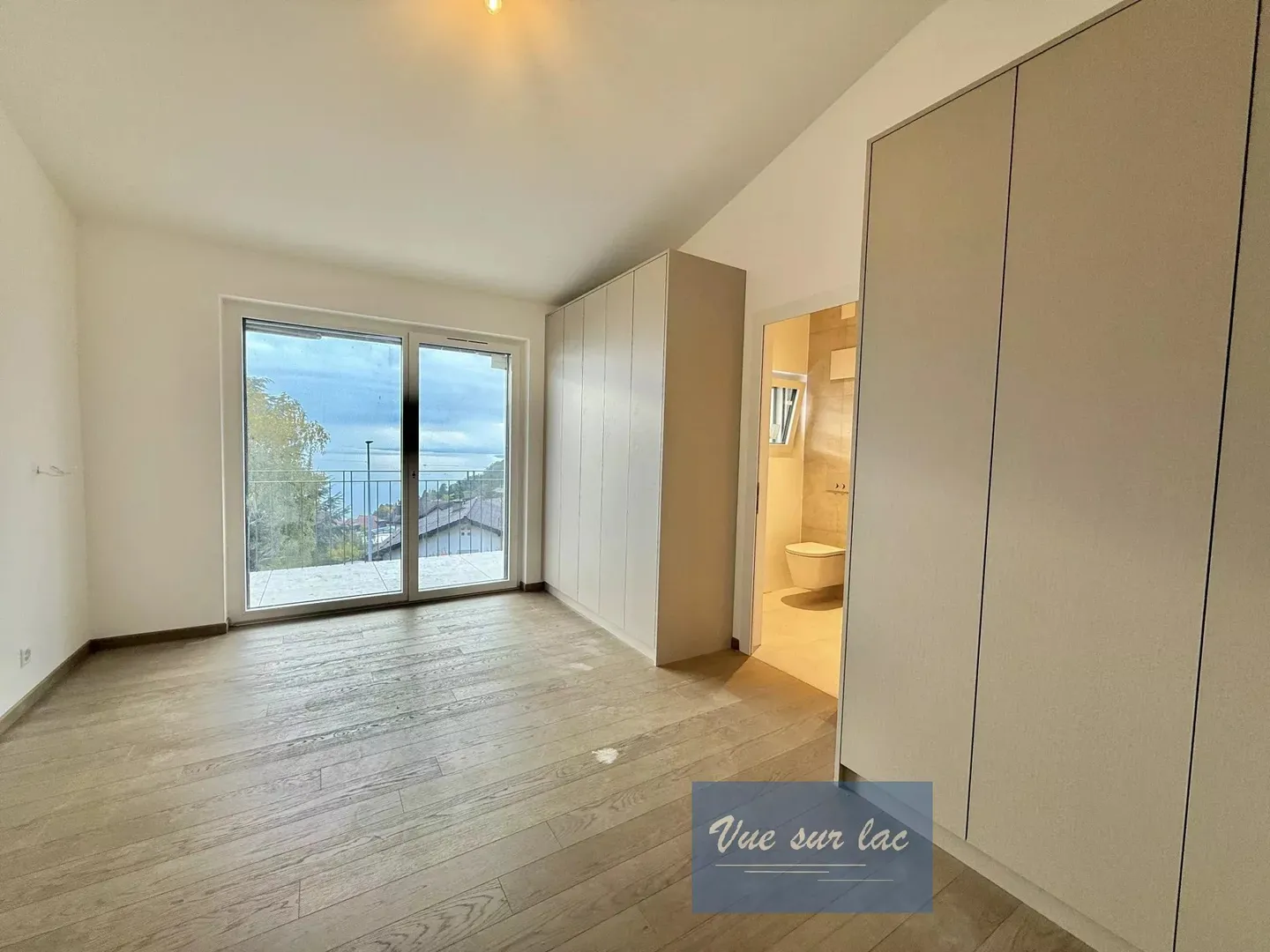 Appartement moderne avec vue - Photo 13 sur 13