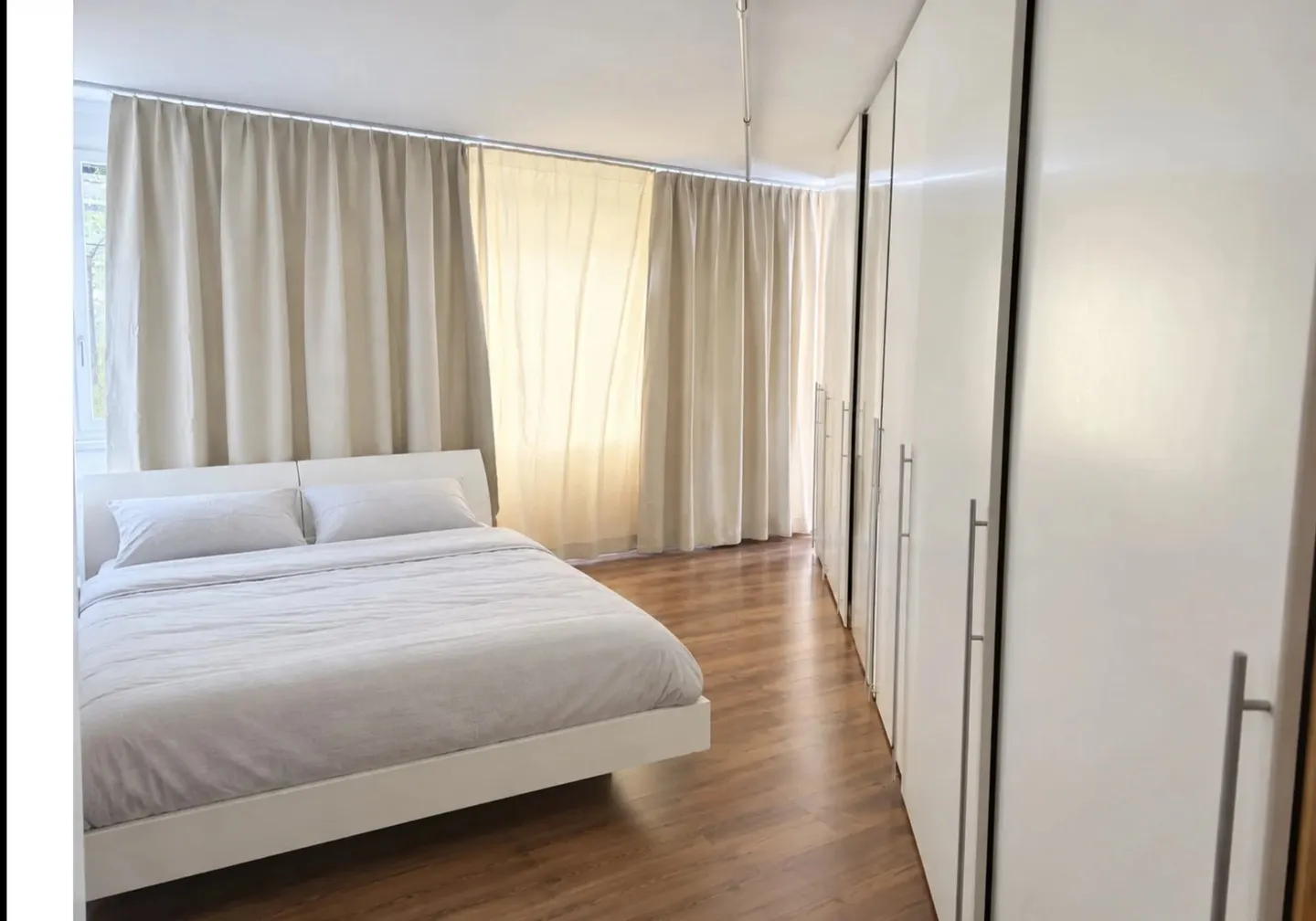 Spacious apartment in the center of Montreux – Facing the lake – Sale authorized for foreigners - Photo 9 of 13