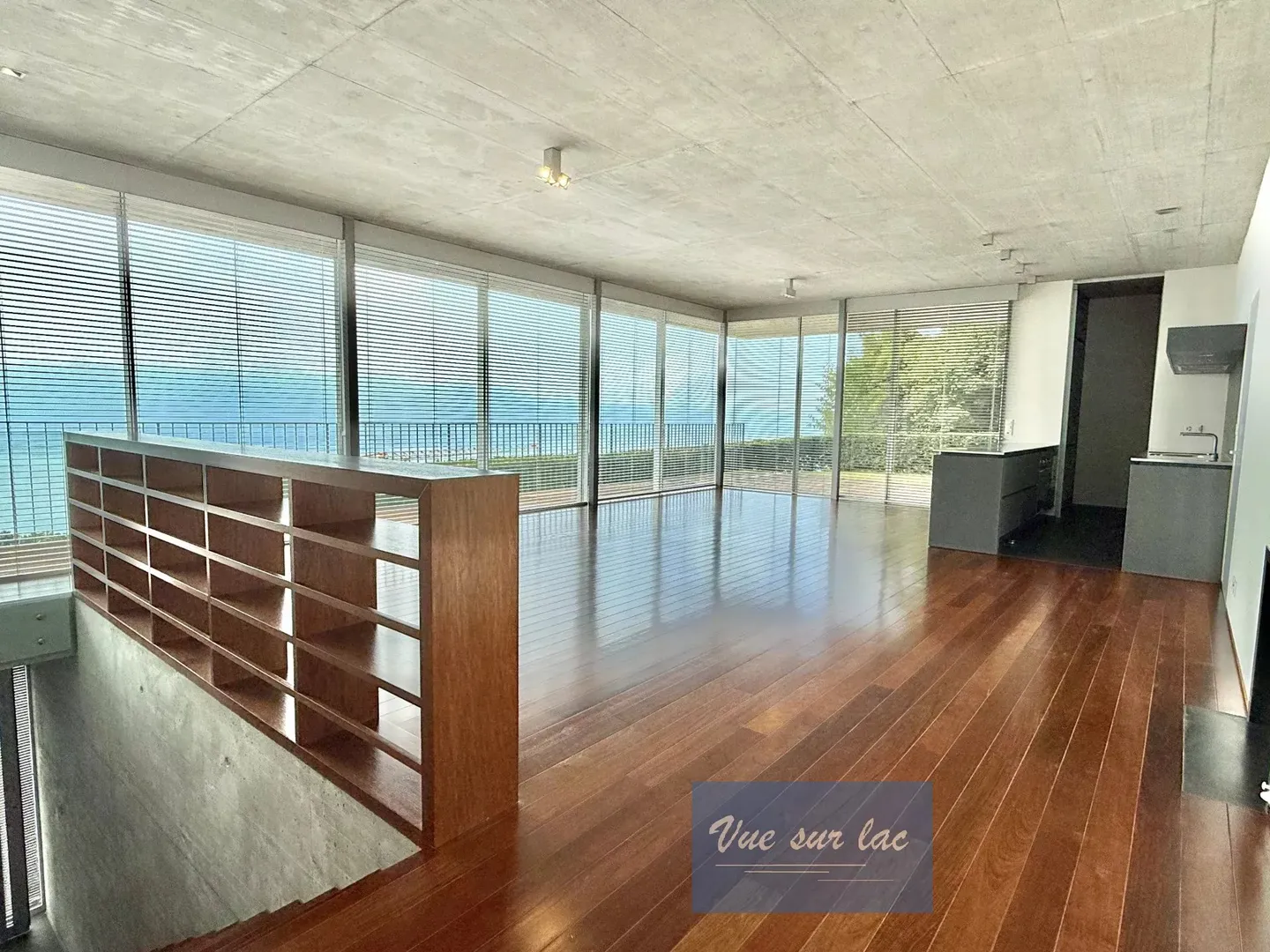 Appartamento spazioso in villa d'architetto, vista mozzafiato! - Foto 9 di 13