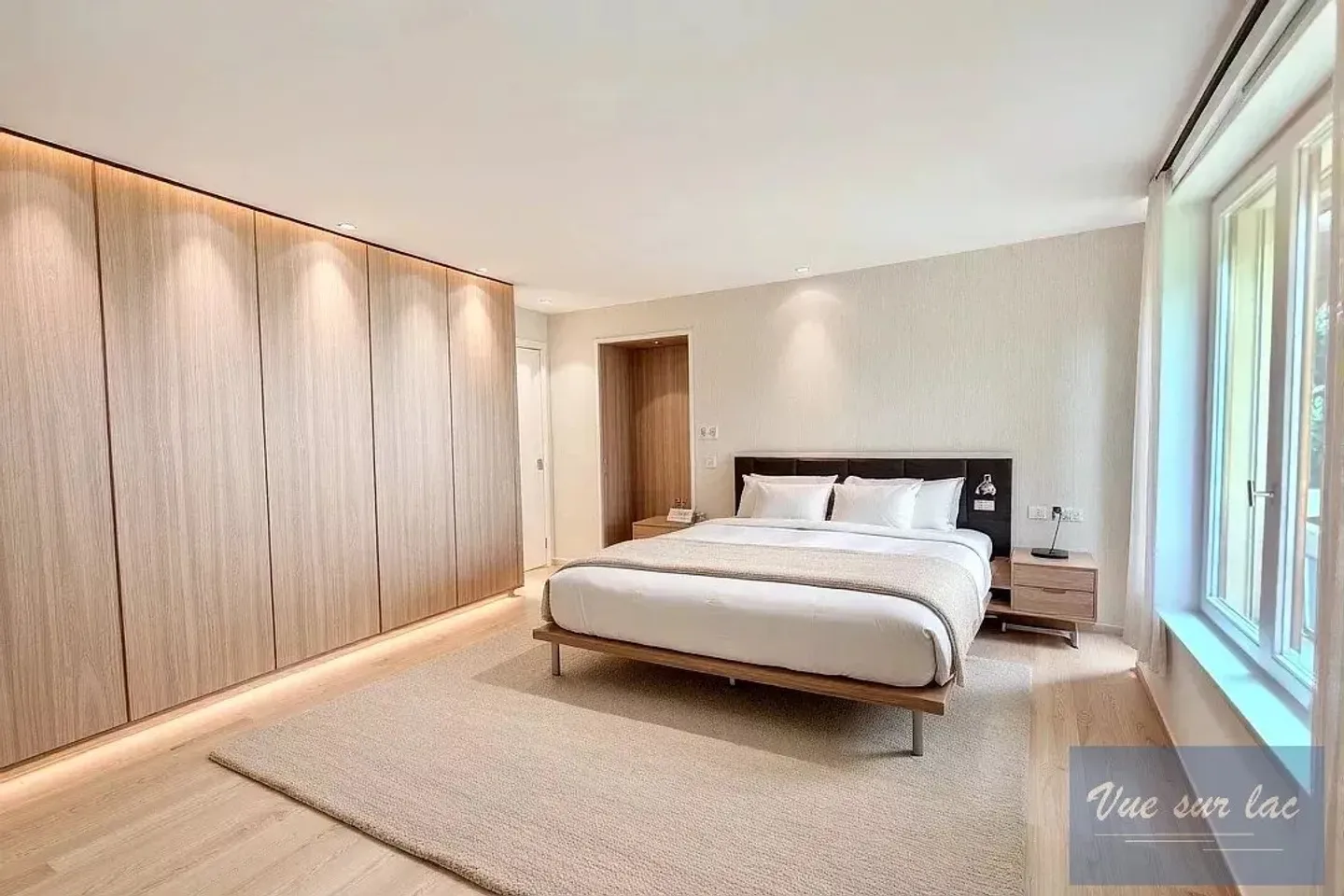 Luxus-Penthouse in Tannay, Blick auf den Genfersee und die Alpen - Foto 9 von 13