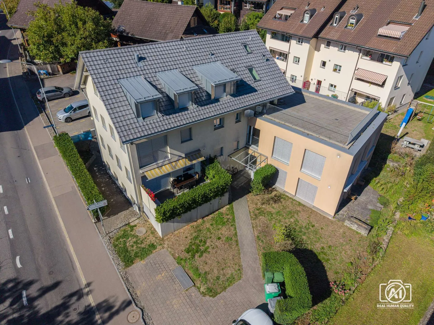 Modernes Apartment mit Terrassen - Foto 1 von 13