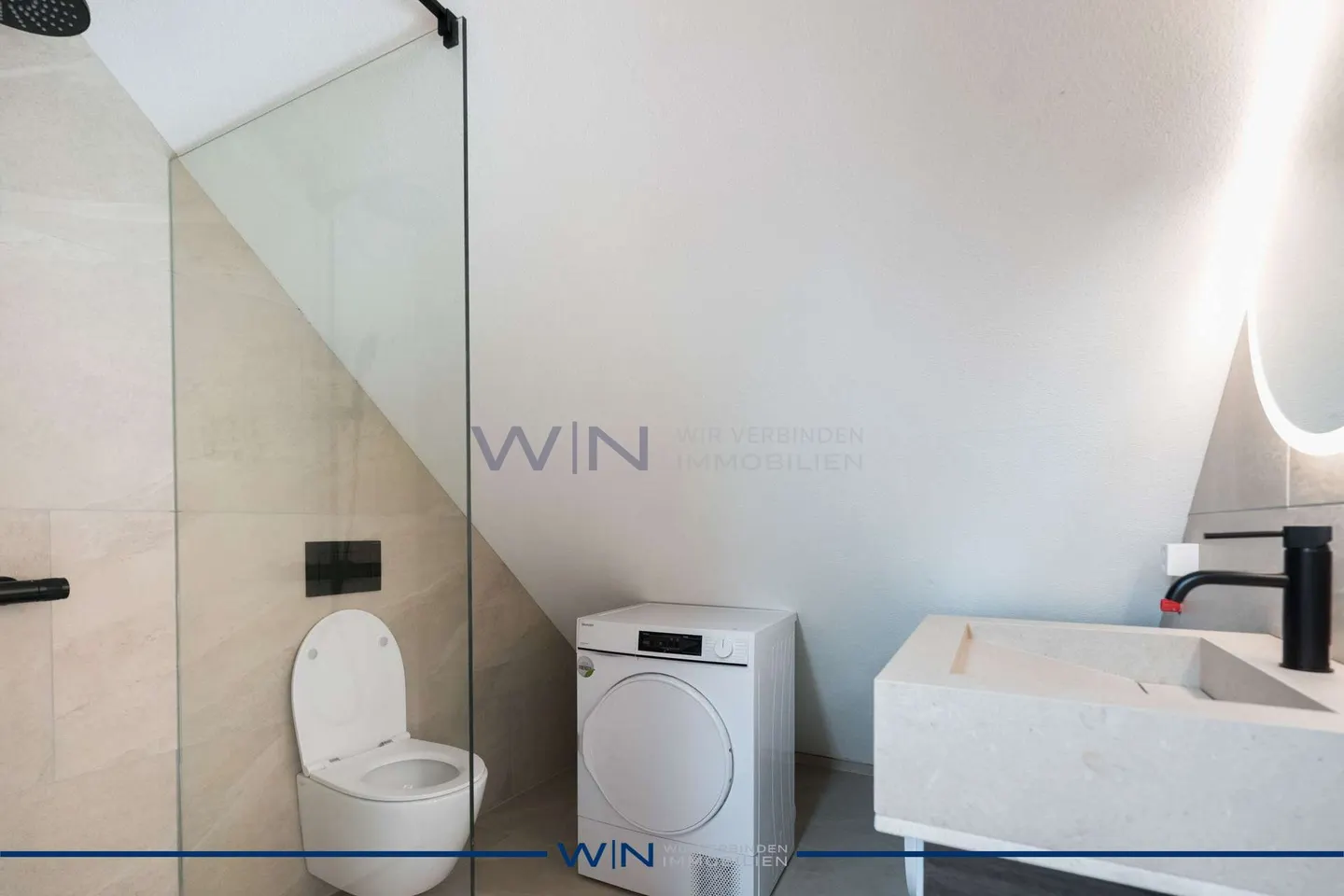 Prima occupazione: regno lussuoso o proprietà d'investimento - Foto 6 di 10