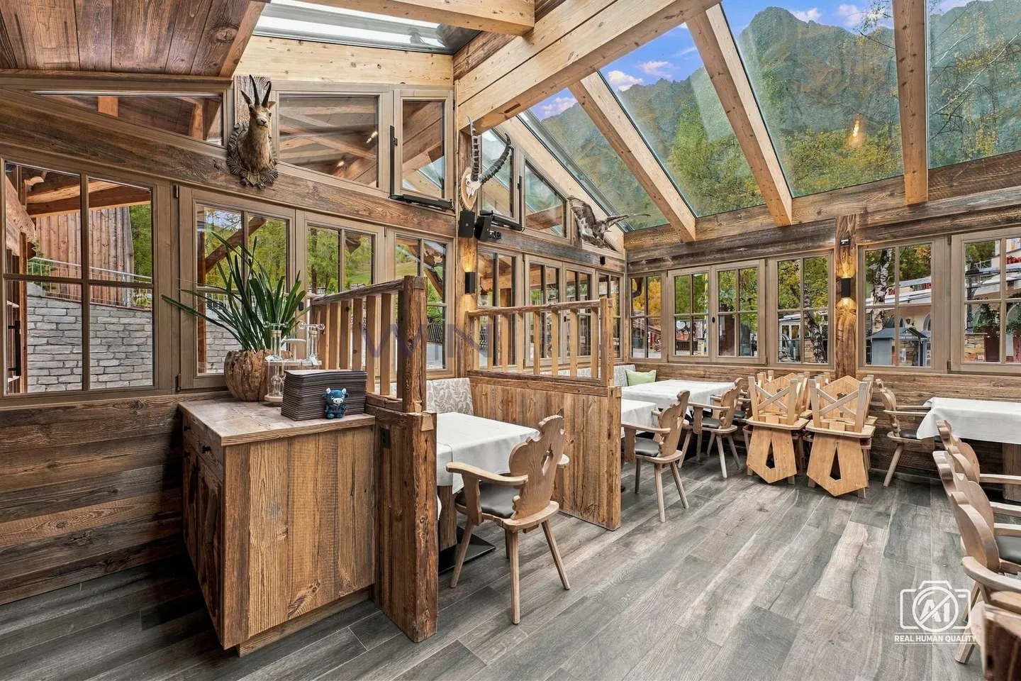 Exclusive hotel gem in a prime alpine location - Photo 13 of 13