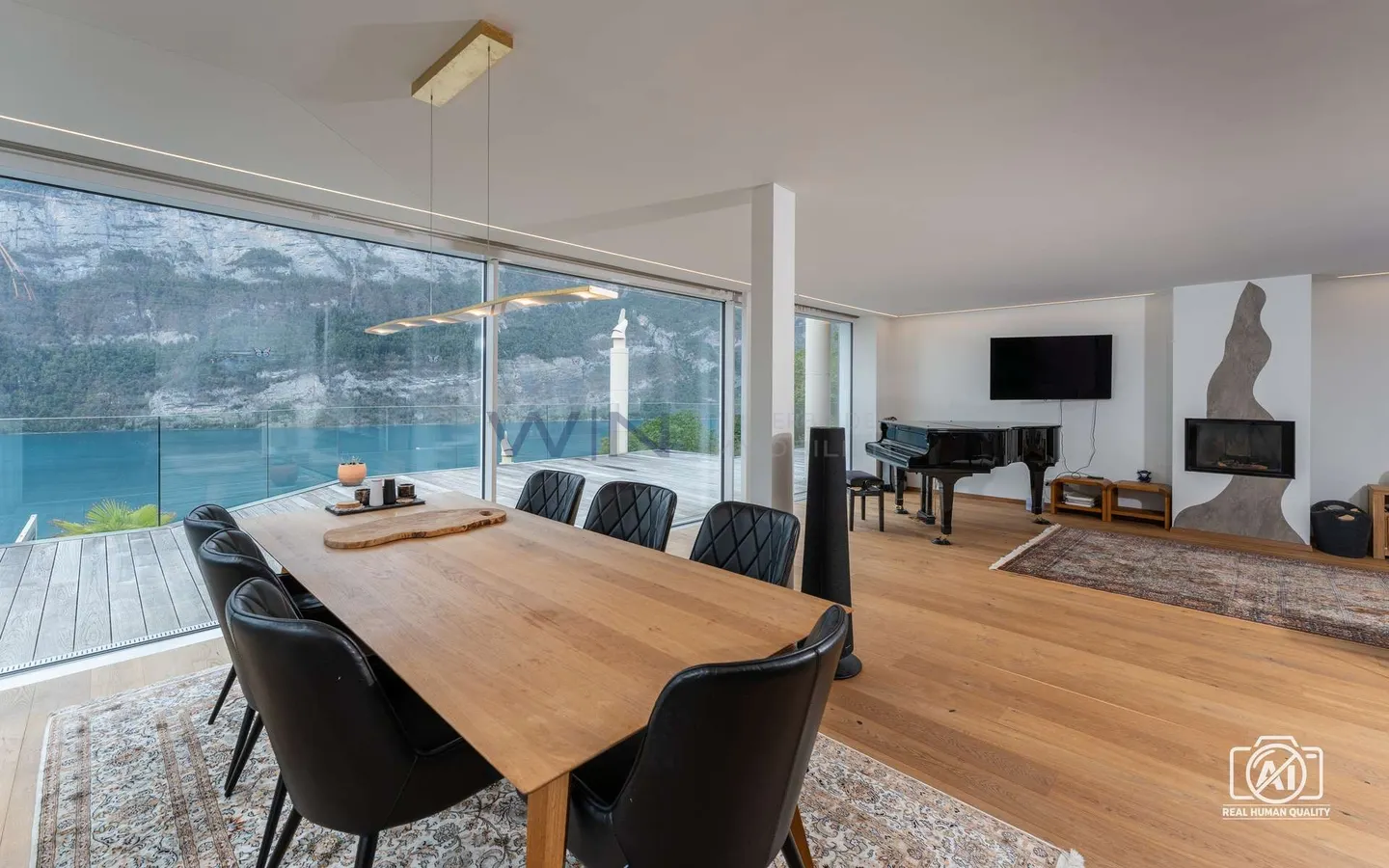 Luxuriöse Attika-Wohnung mit Seesicht - Foto 1 von 13