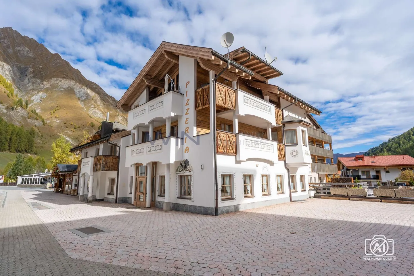 Exclusive hotel gem in a prime alpine location - Photo 1 of 13