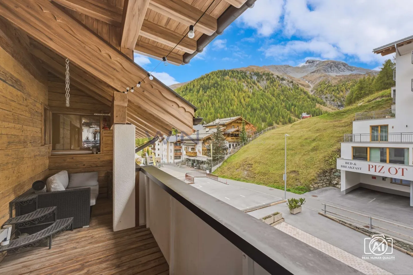 Exclusive hotel gem in a prime alpine location - Photo 9 of 13