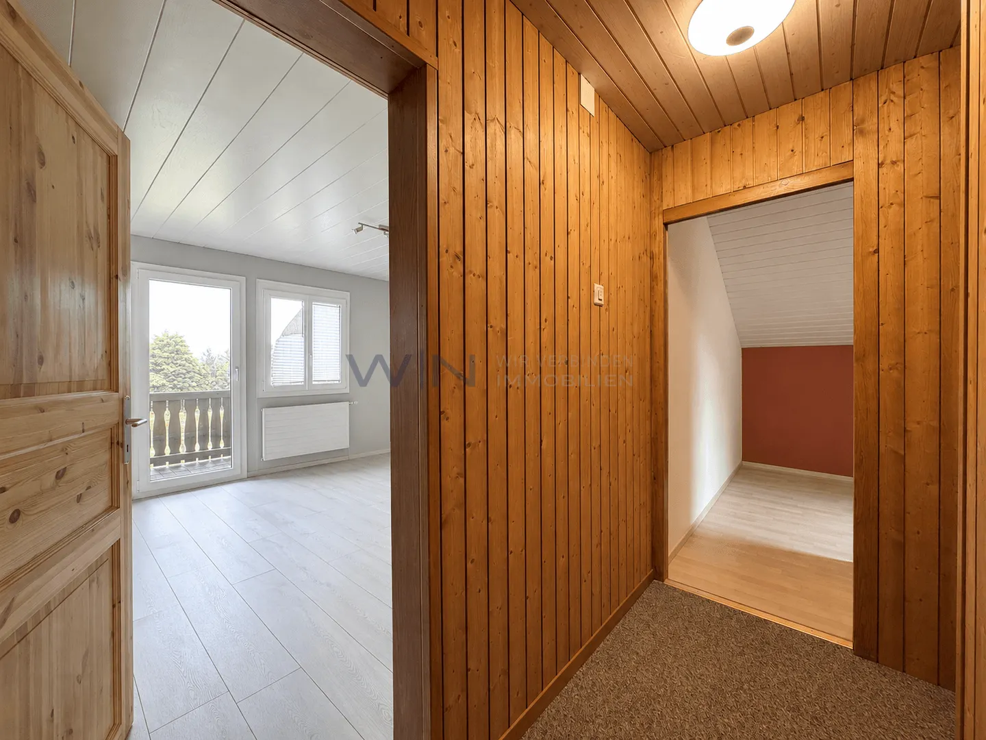 Beaucoup de vert, maison de jardin et garage individuel - Photo 10 sur 13