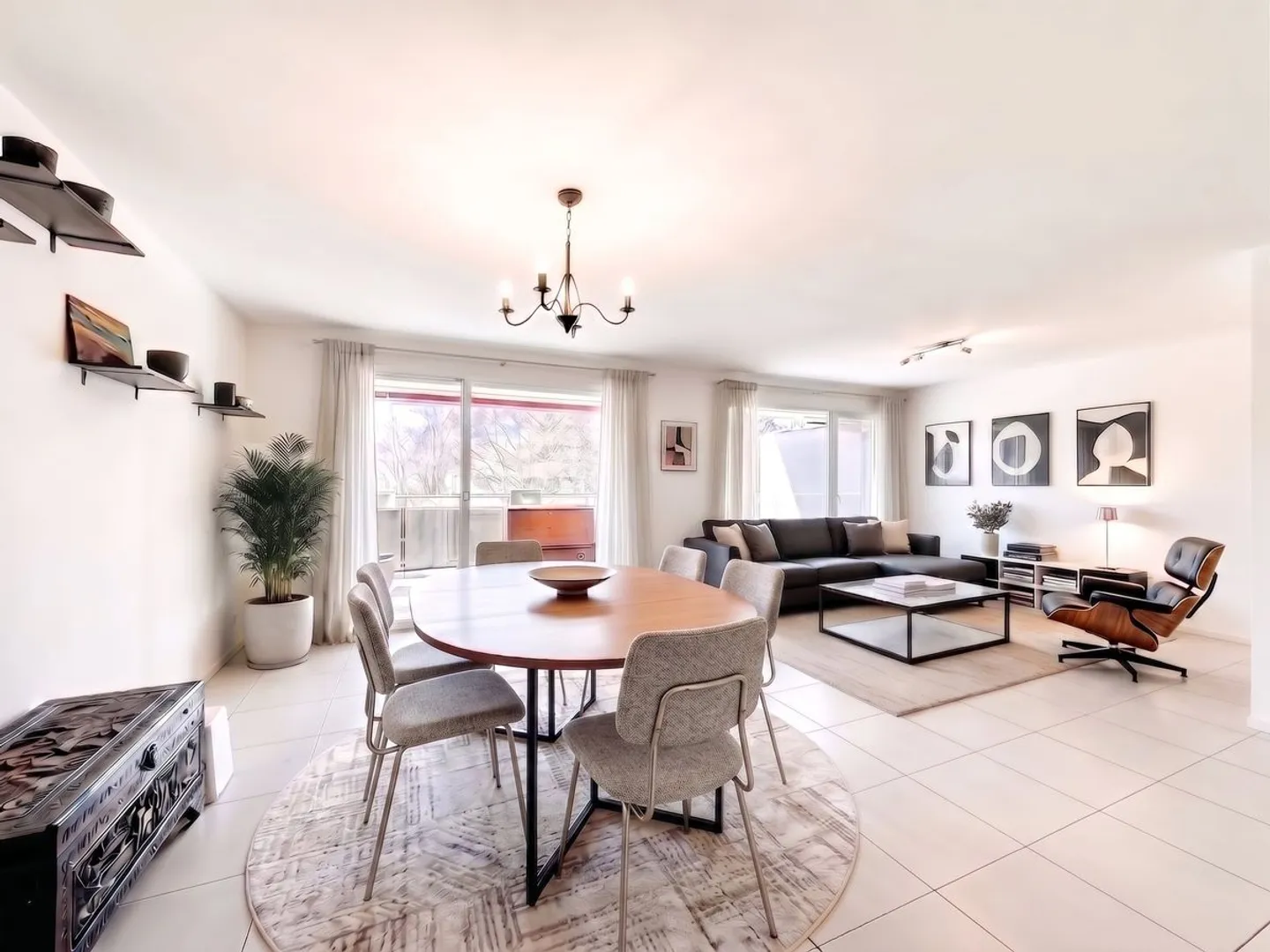 Bright 4.5-room duplex with south-facing balcony and unobstructed view - great opportunity in Belfaux - Photo 1 of 13