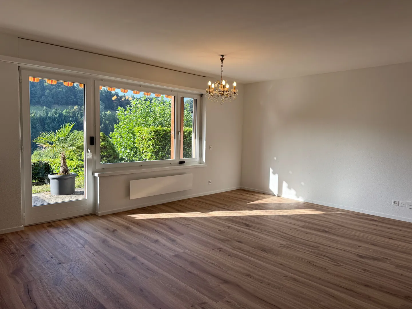 Rent 5.5-room corner terraced house with garden in Adligenswil - Photo 7 of 13