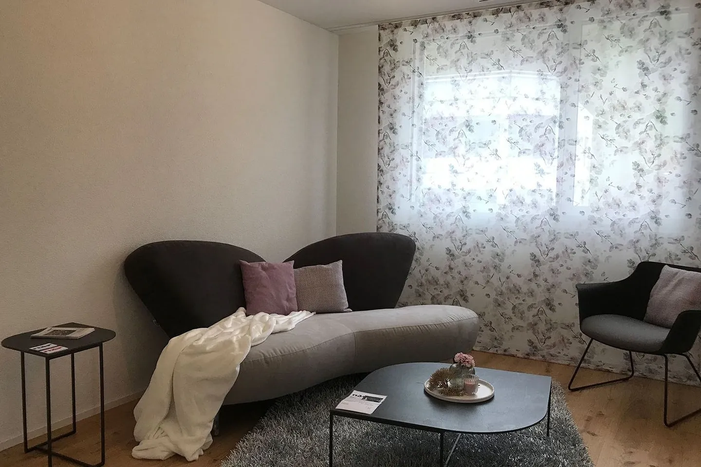 Moderne Wohnung mit grossem Balkon - Foto 7 von 12