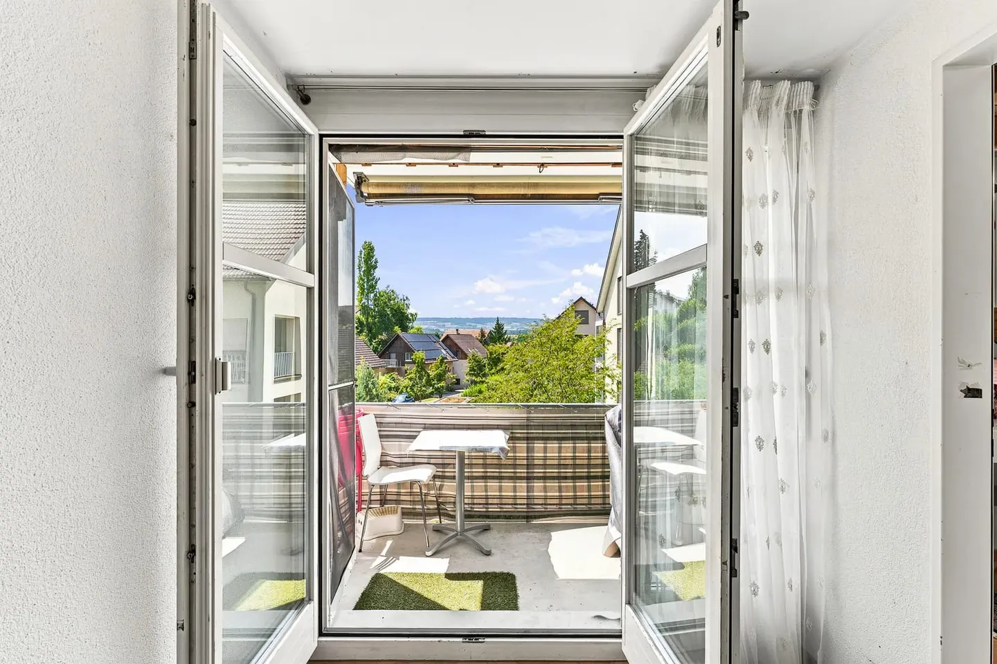 Spacious 6.5-Room Attic Maisonette - A Home for the Whole Family - Photo 8 of 13