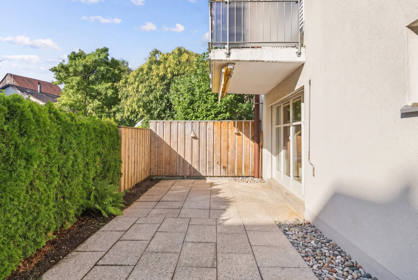 Appartamento giardino 3,5 locali con camino a Jonen - Foto 5 di 10