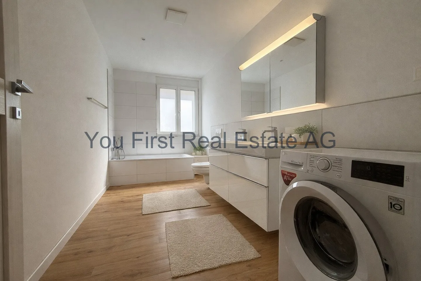 Appartement moderne de 4,5 pièces au rez-de-chaussée avec patio et équipements de haute qualité - Photo 7 sur 8