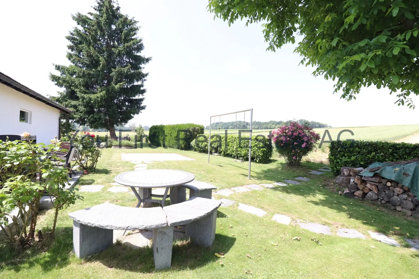 FRANCE -Ein Garten wie ein Park  Ruhe, Raum und Natur. - Photo 11 sur 13