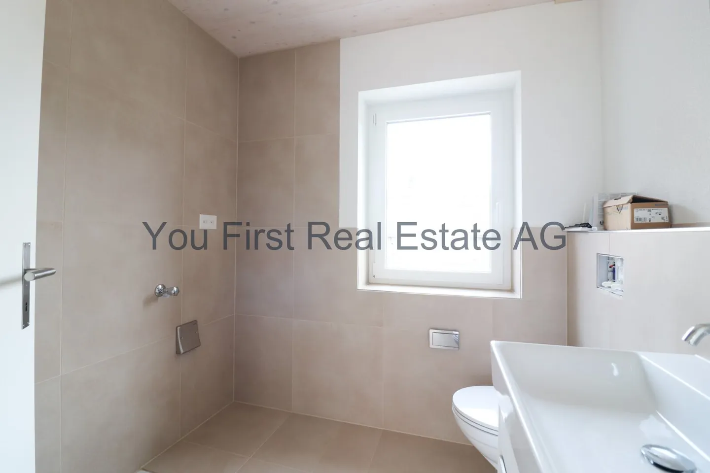 Ein Zuhause mit dem gewissen Etwas  Maisonette in Oberwil - Photo 9 of 11