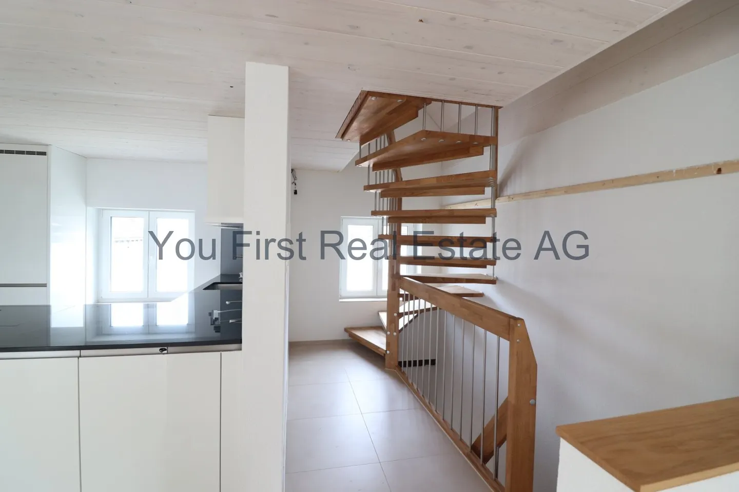 Ein Zuhause mit dem gewissen Etwas  Maisonette in Oberwil - Photo 5 of 11