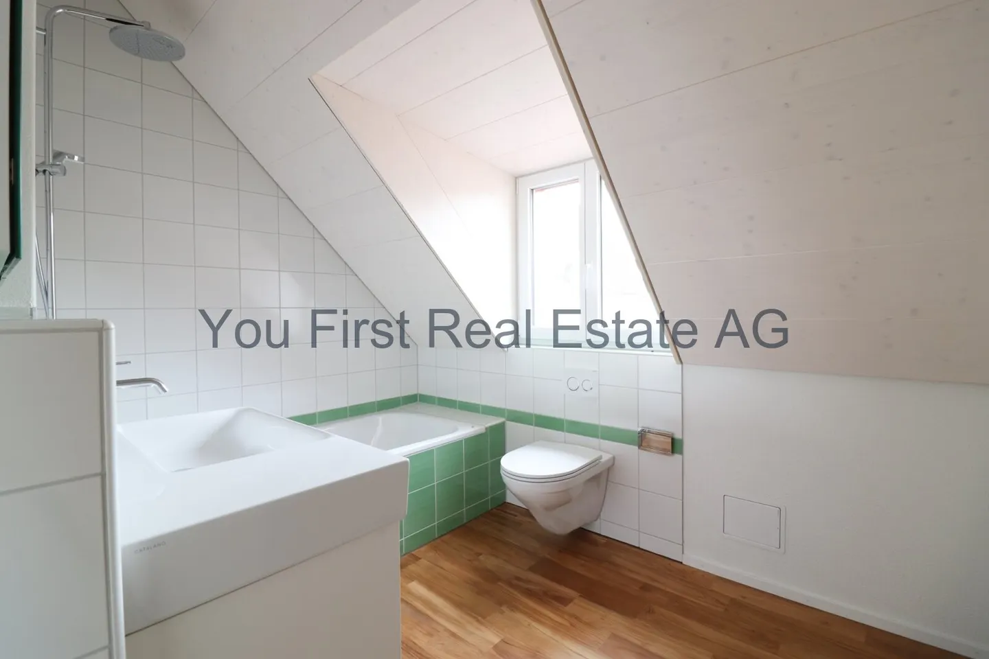 Ein Zuhause mit dem gewissen Etwas  Maisonette in Oberwil - Photo 10 of 11