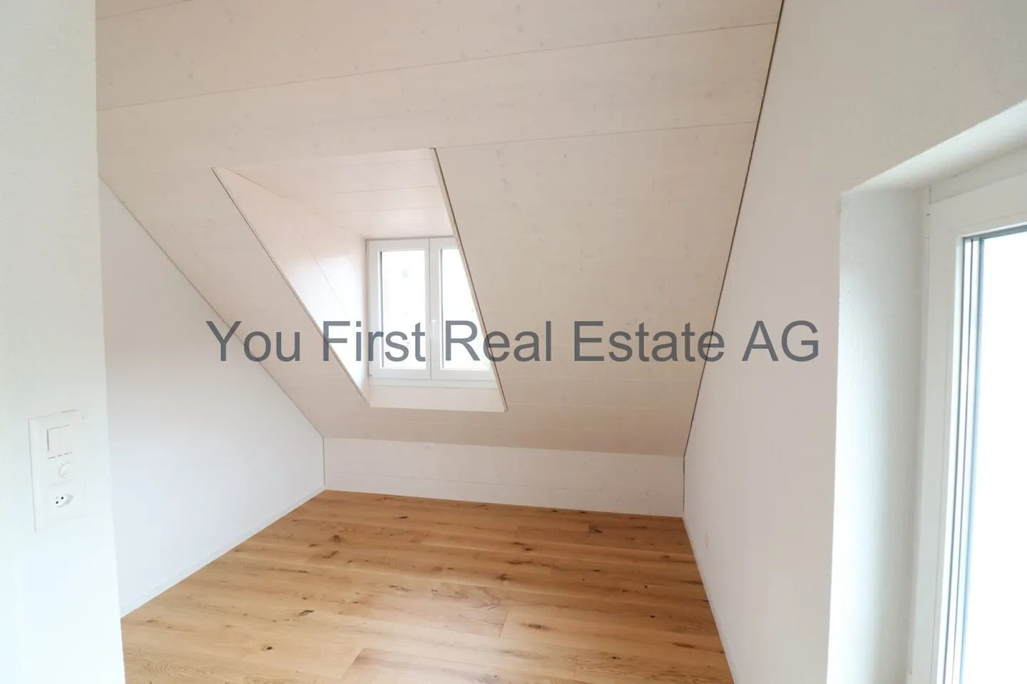 Ein Zuhause mit dem gewissen Etwas  Maisonette in Oberwil - Photo 11 of 11