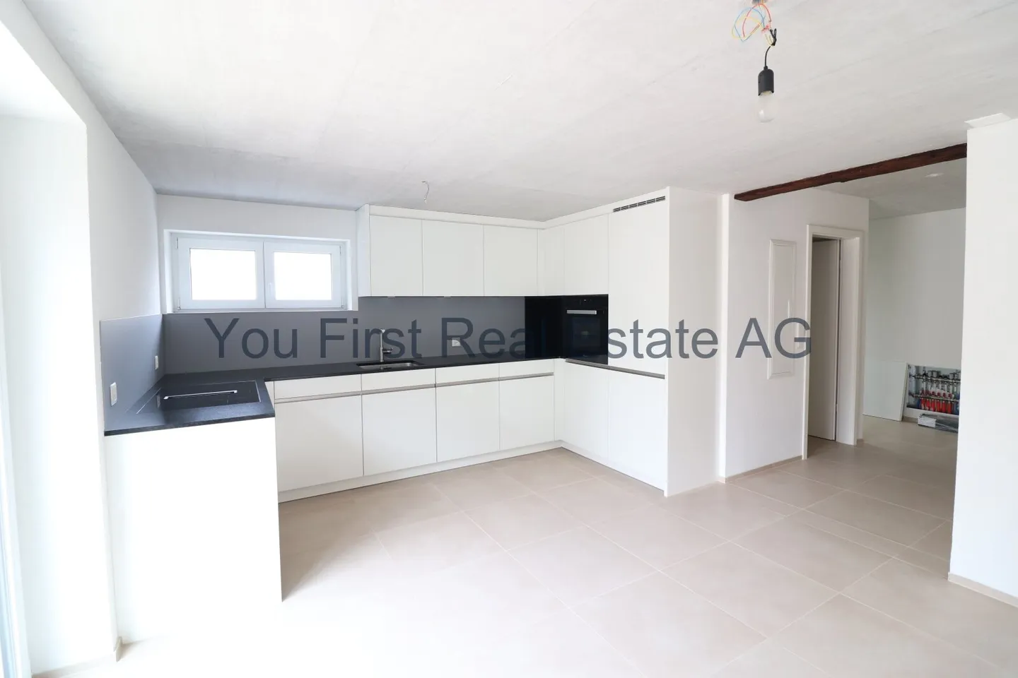 FIRST USE for garden lovers - Photo 2 of 5