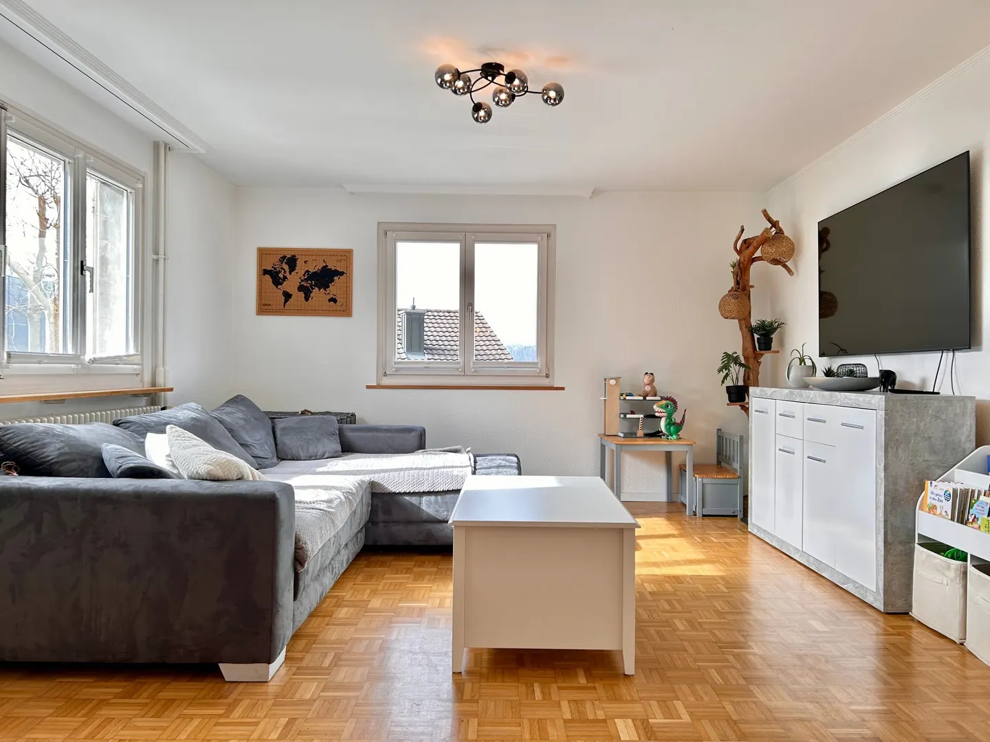 Casa a schiera con garage e giardino a Lichtensteig - Foto 4 di 13