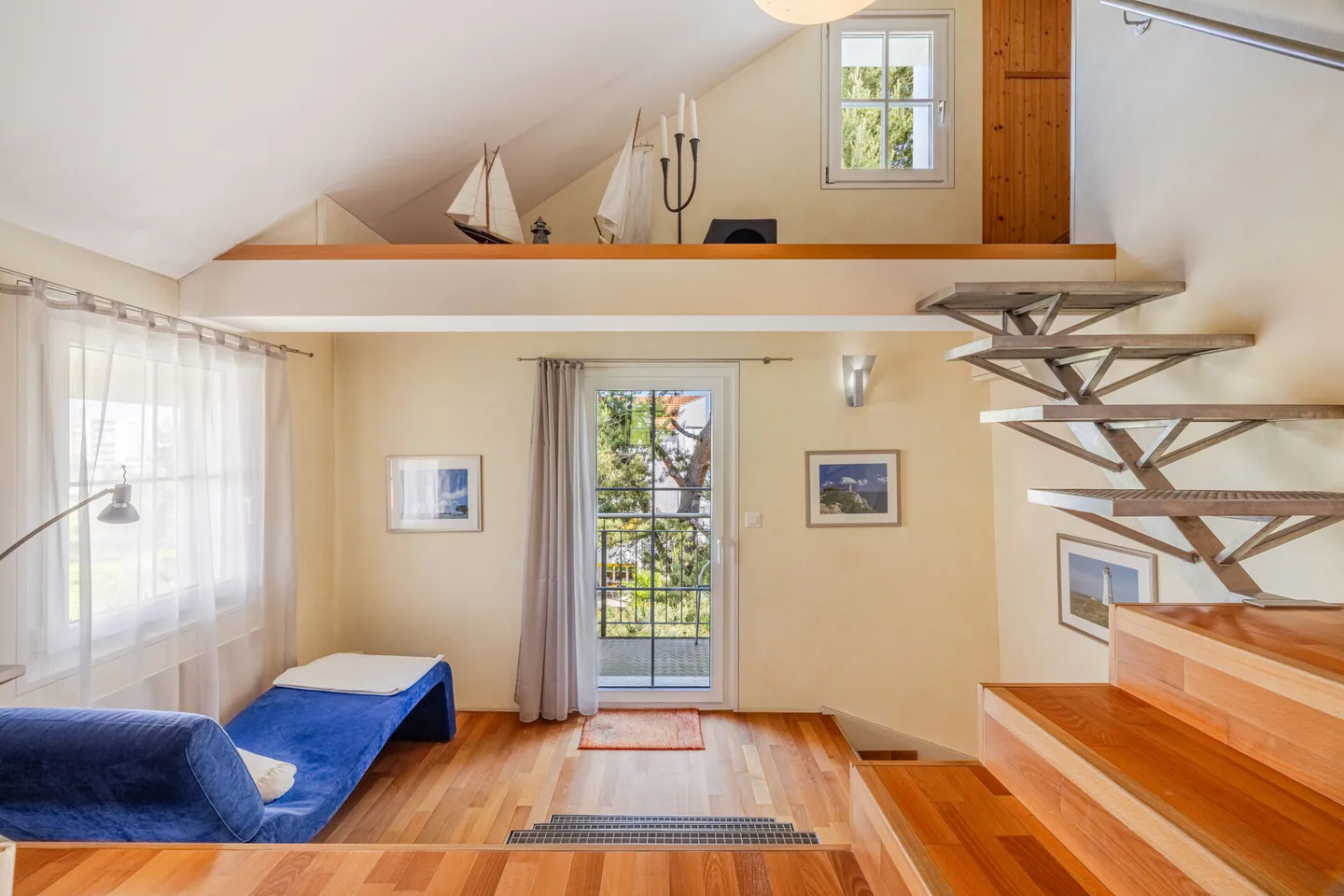 Maison familiale jumelée soigneusement entretenue avec charme - Photo 8 sur 13