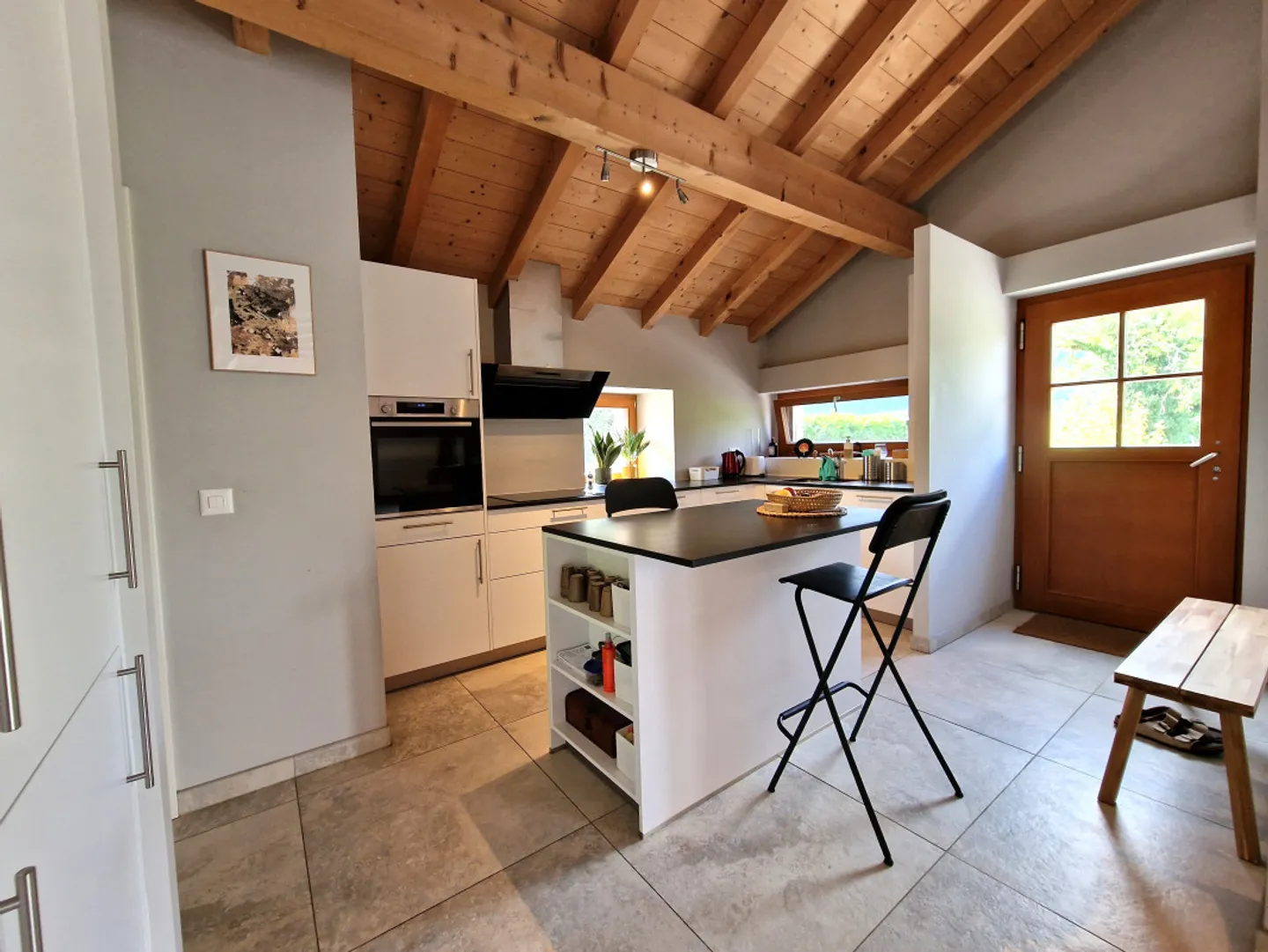 A magnificent property with two houses and their lovely gardens - Photo 4 of 11