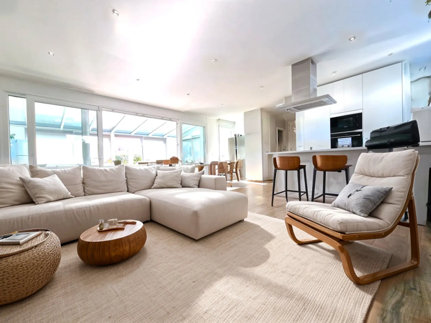 La villa contemporanea con vista montagne, Bellevue, esclusiva Abby Bryand - Foto 3 di 13