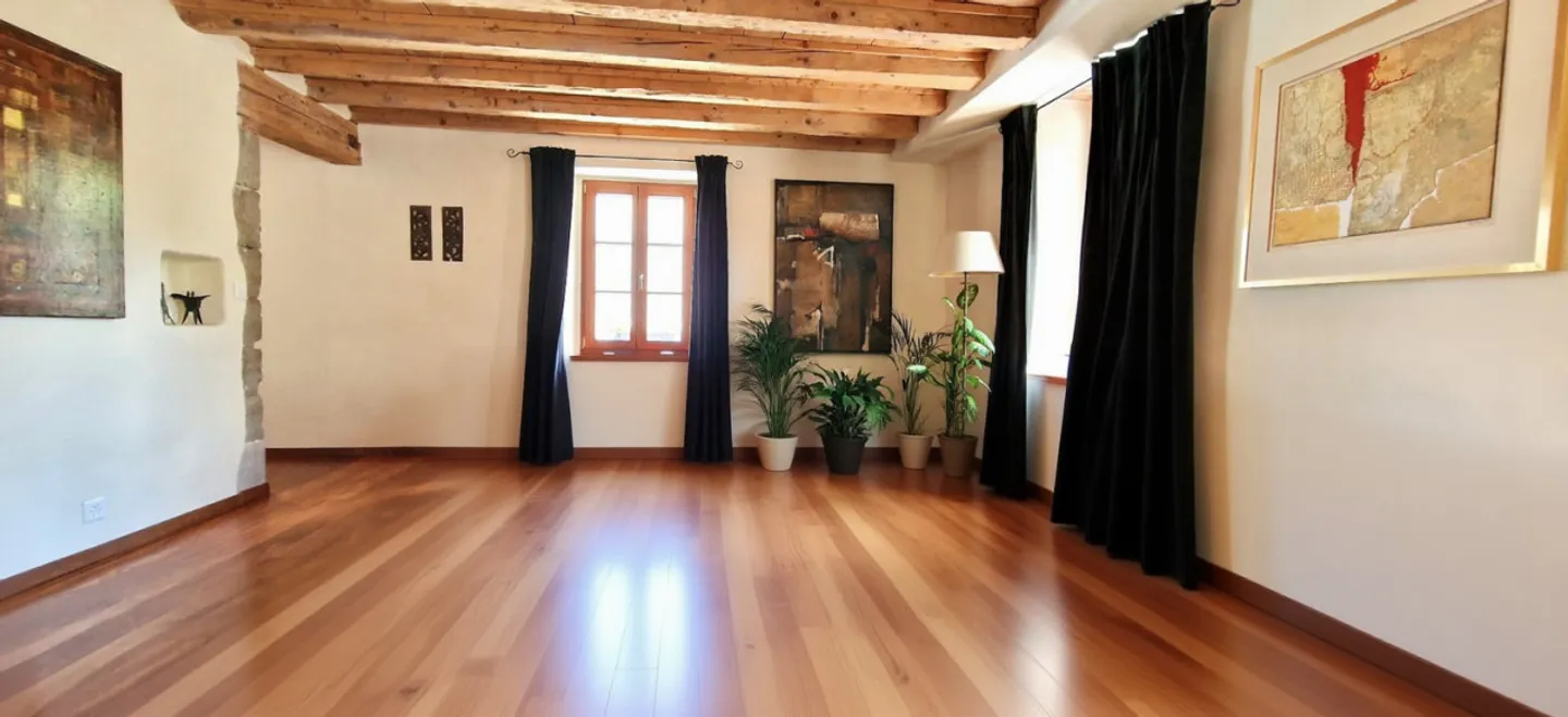 Authentique maison familiale avec une magnifique vue Jura, district Nyon - Photo 5 sur 13