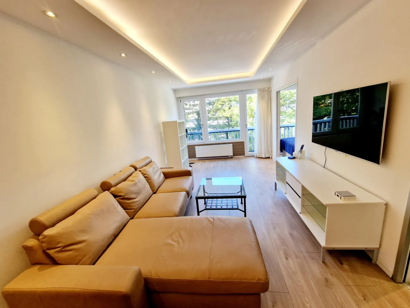 Exclusive: Luxurious and Comfortable Apartment with Indoor and Outdoor Pool - Photo 1 of 12